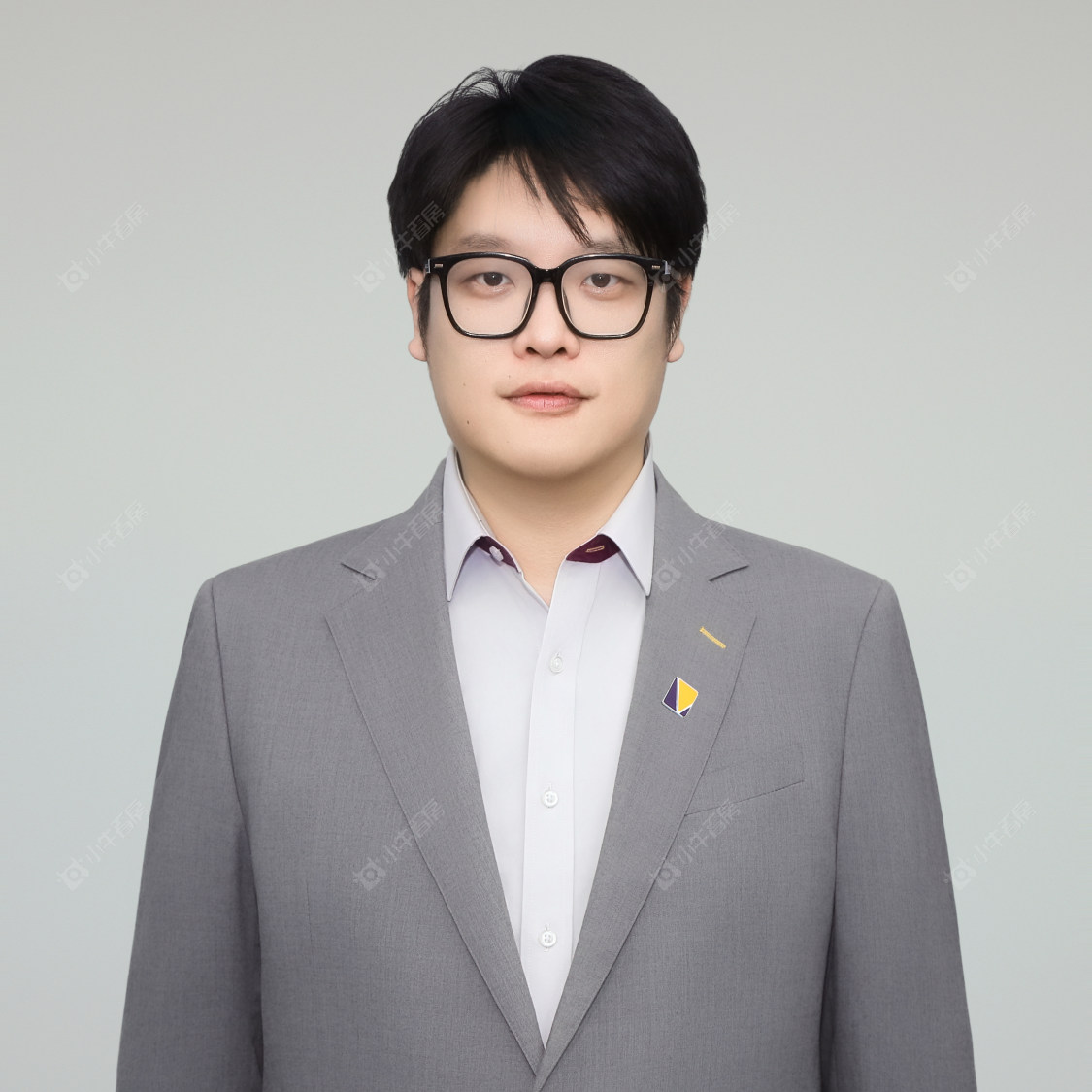 租房经纪人严涛