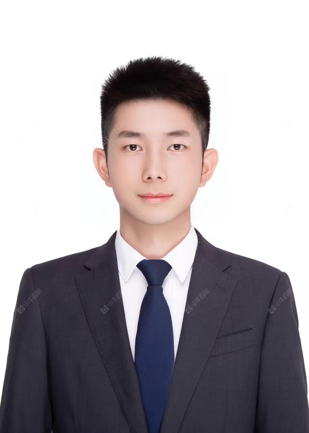 二手经纪人周勇