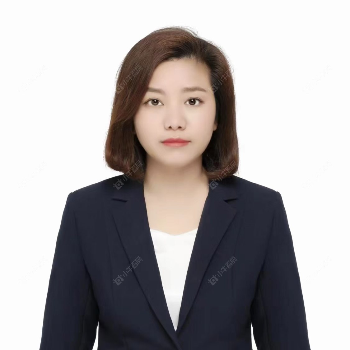 二手经纪人周小香