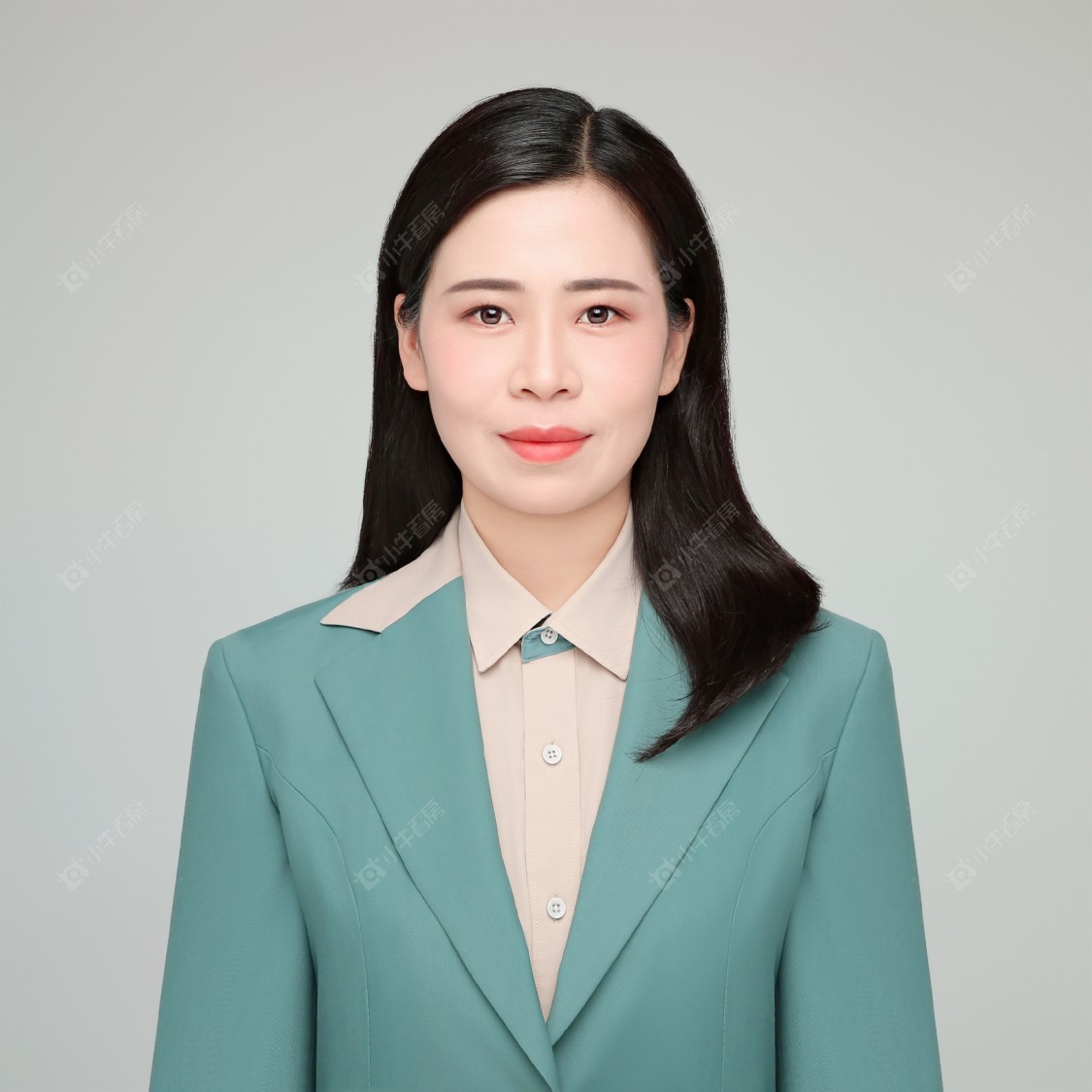 二手经纪人薛苗