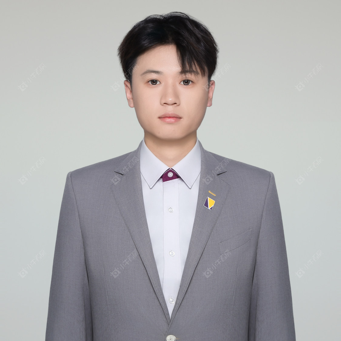 二手经纪人胡健