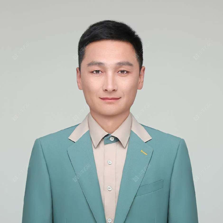 二手经纪人刘东亚
