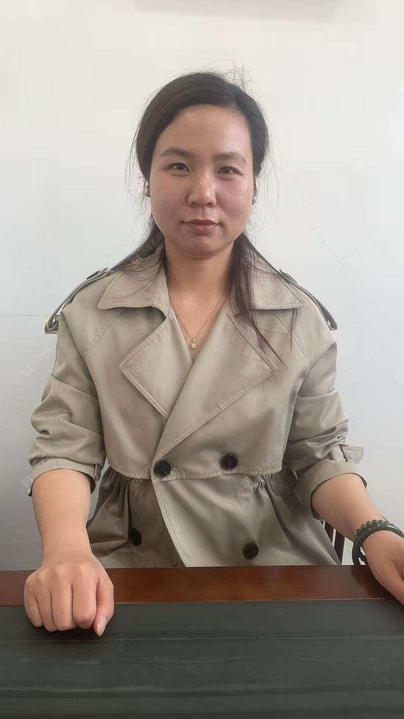 二手经纪人盛勤勤