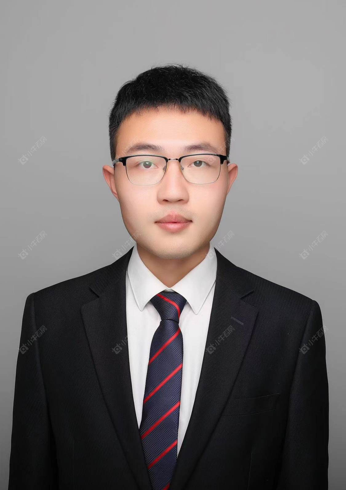 二手经纪人徐亮亮