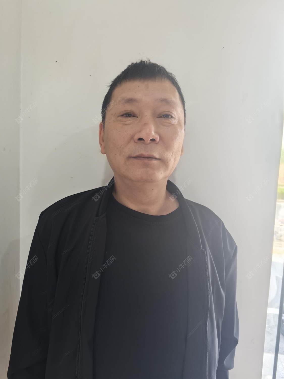 二手经纪人张建新
