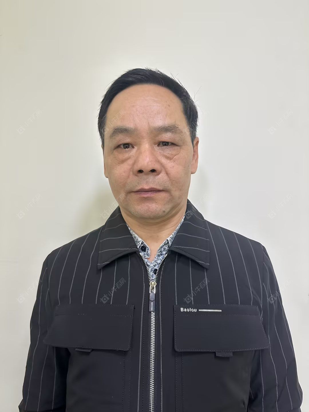 二手经纪人韦仙春