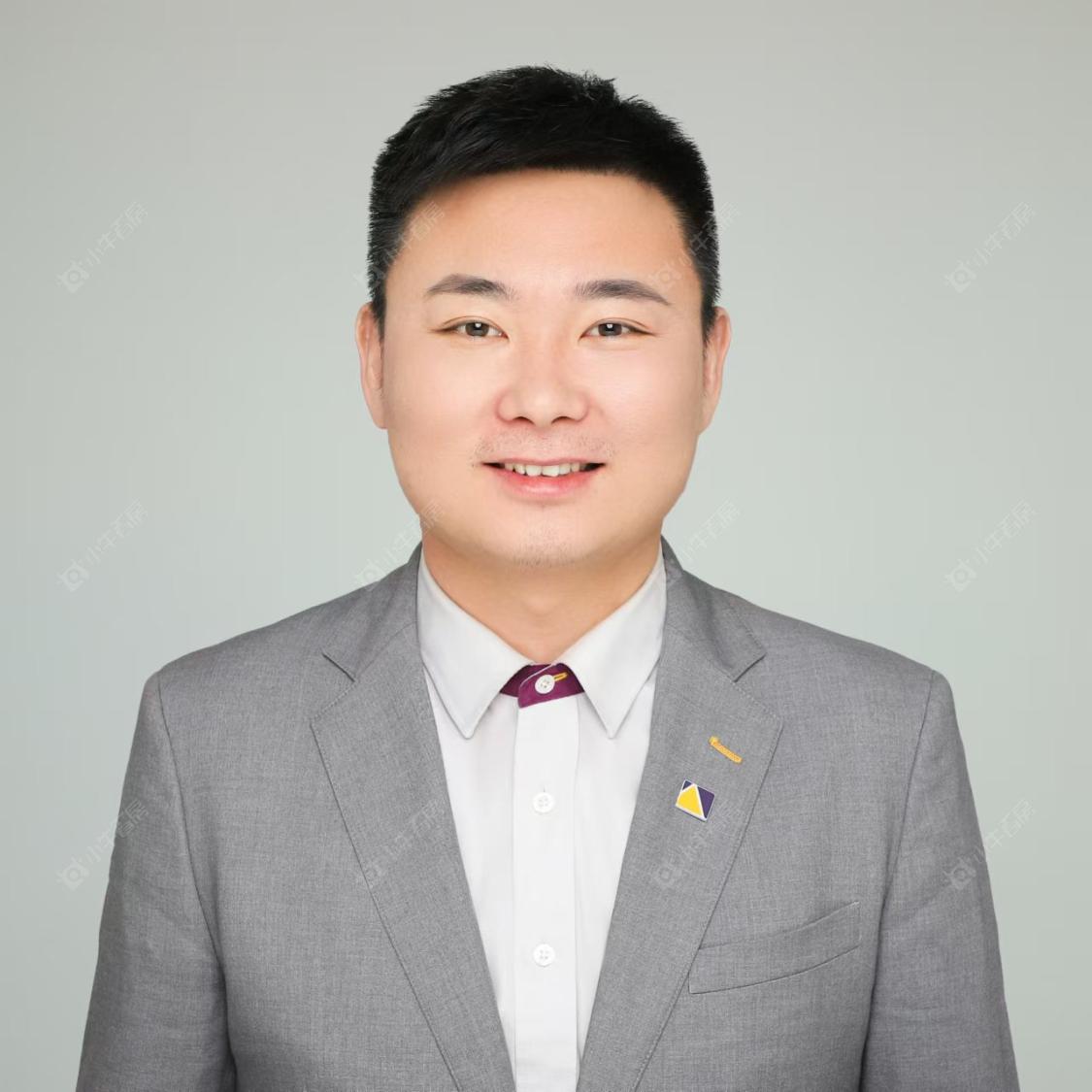 二手经纪人何可杰