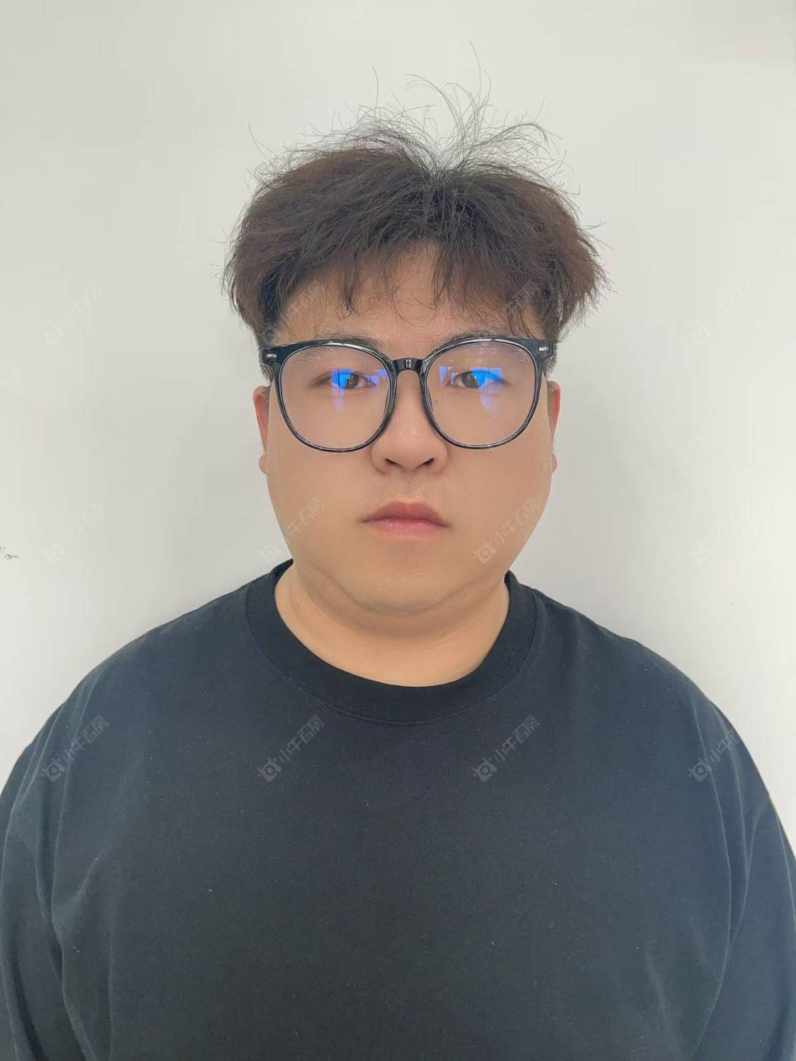 顾海成 二手经纪人顾海成