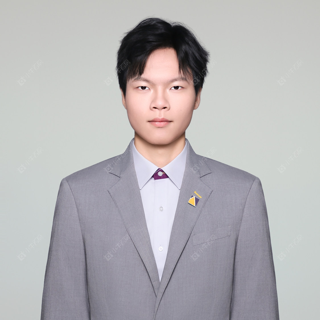 楼盘经纪人曹学文