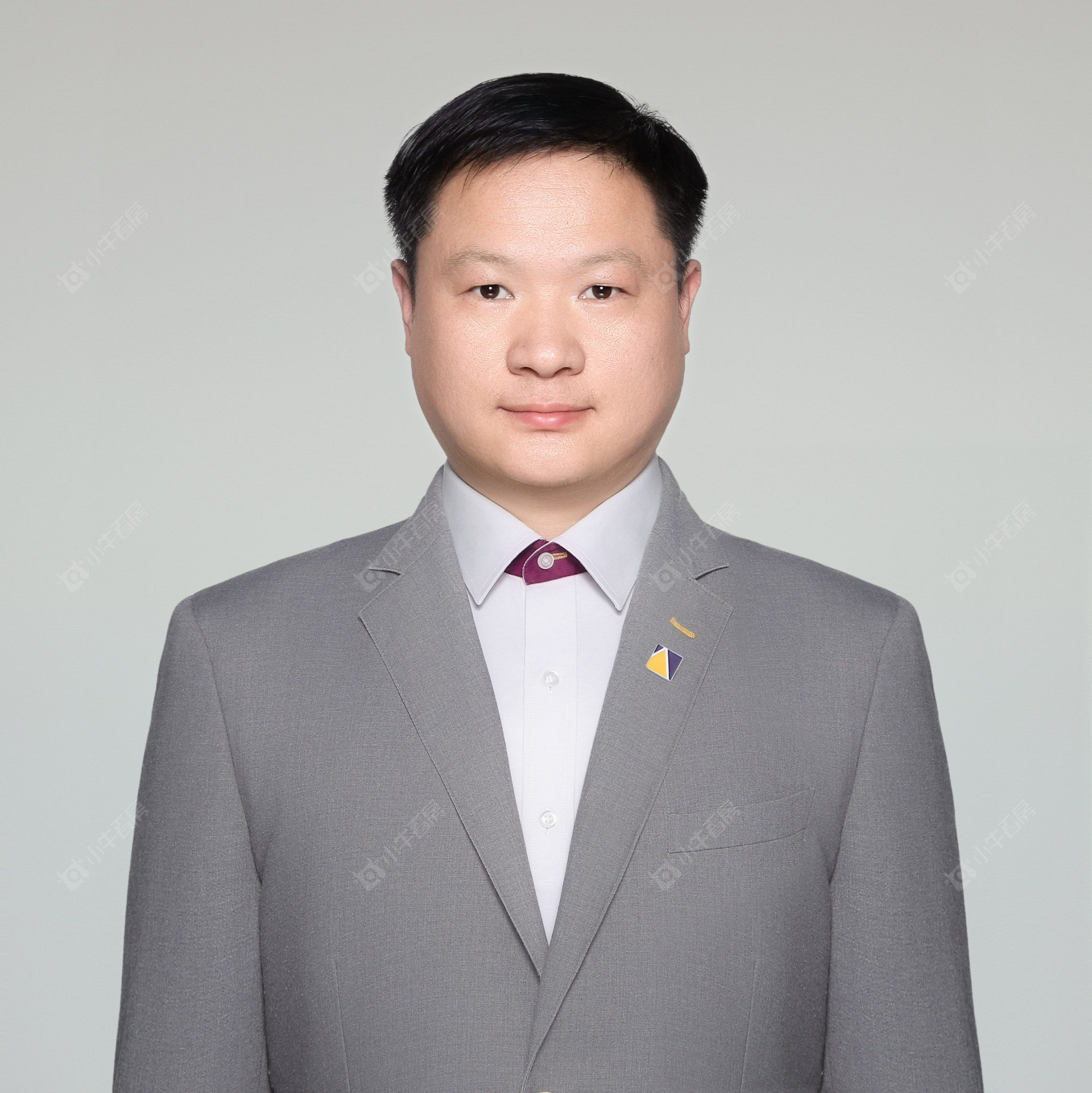 楼盘经纪人崔长生