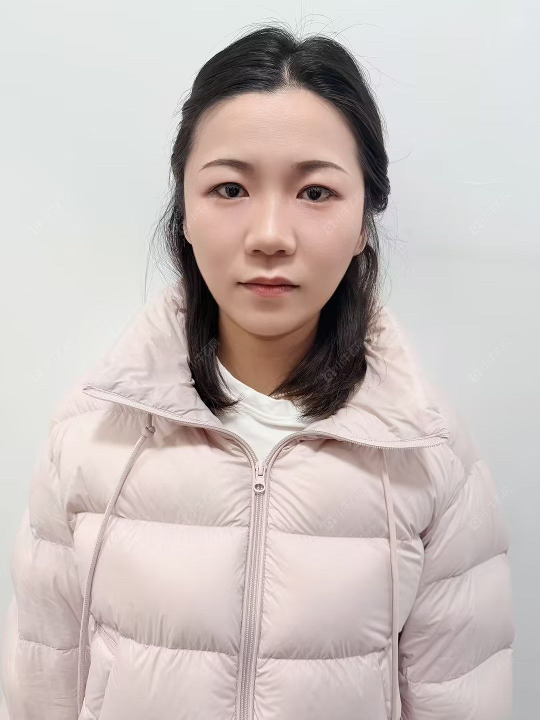 二手经纪人姜盈盈