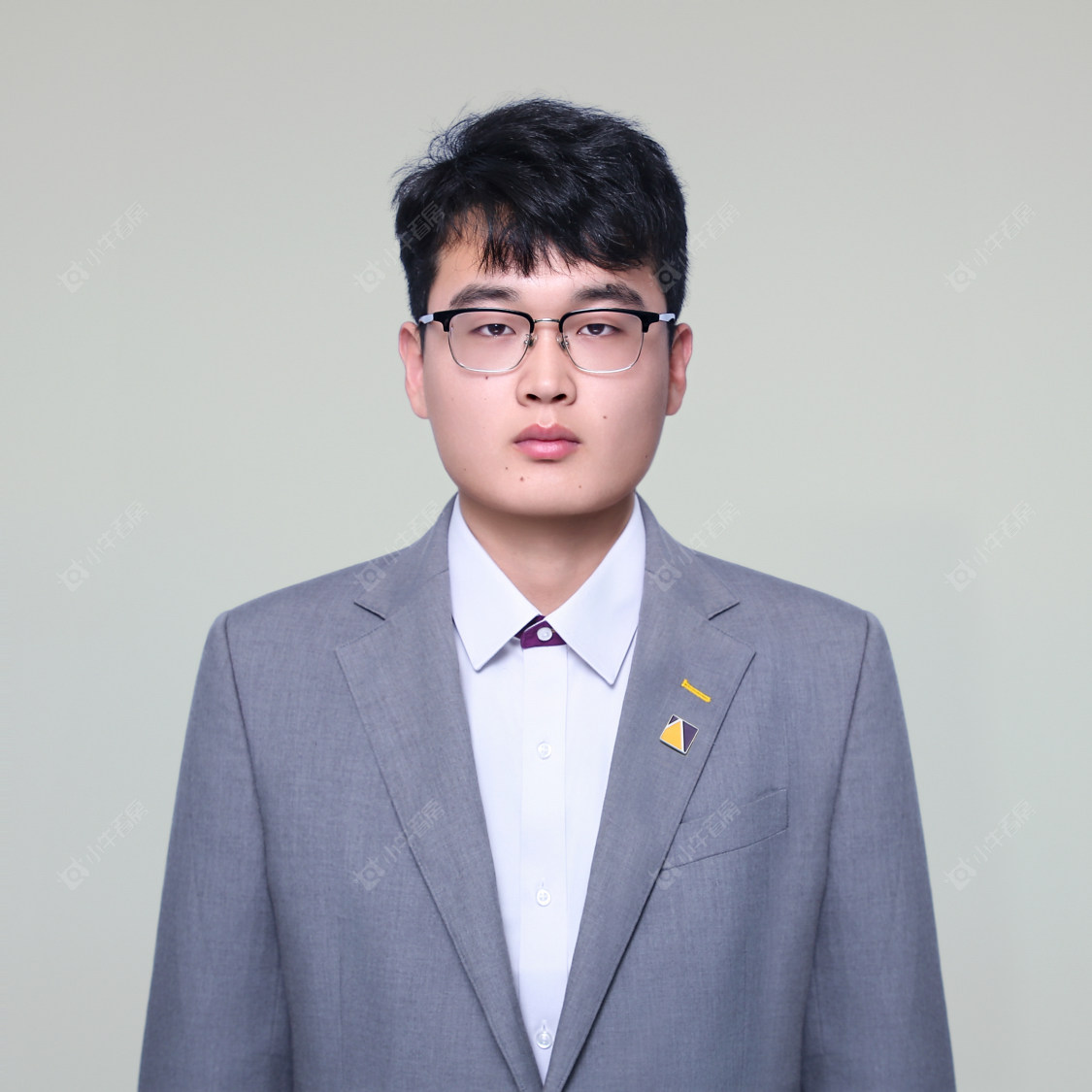 租房经纪人孙利伟