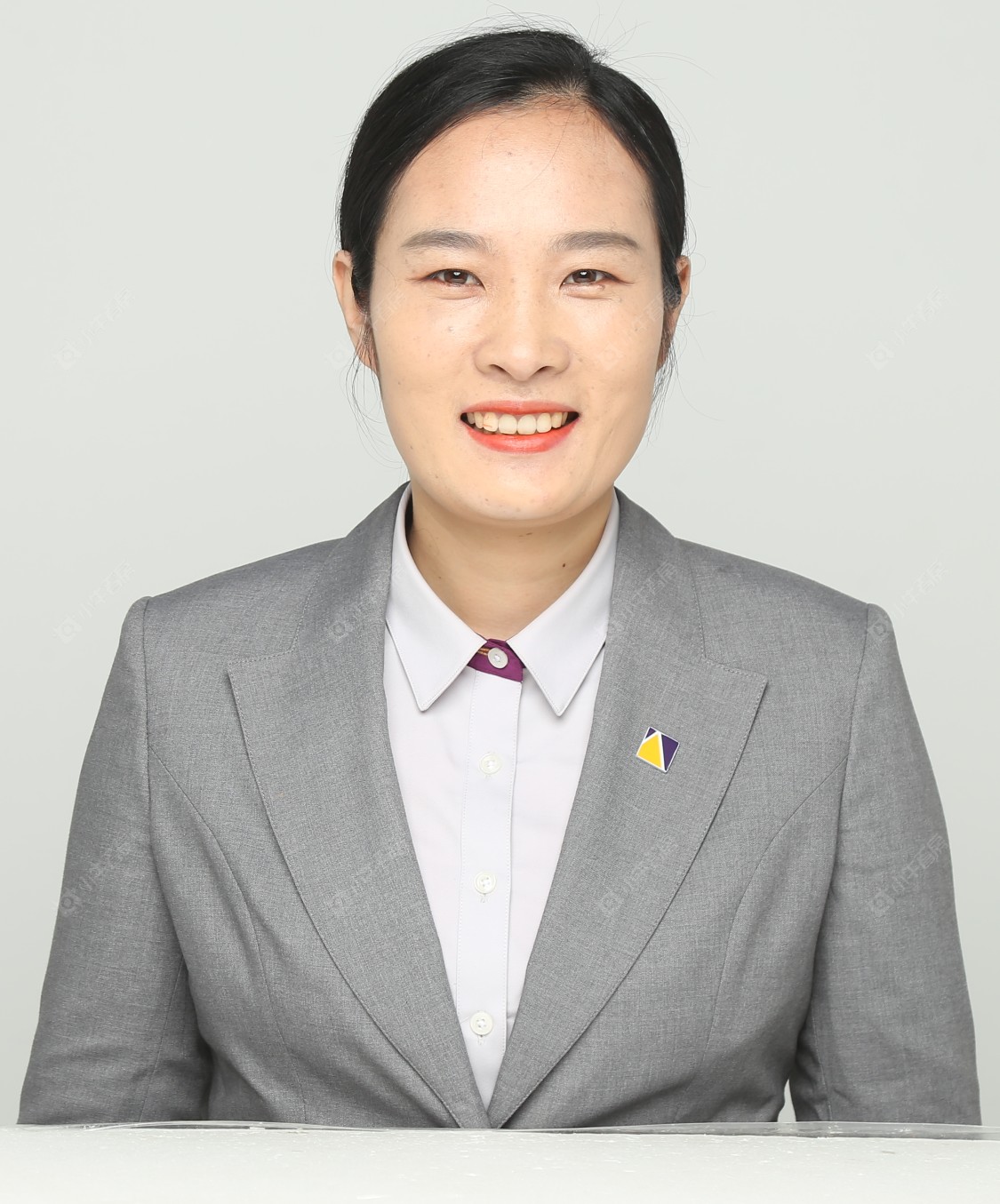 二手经纪人姜丽丽