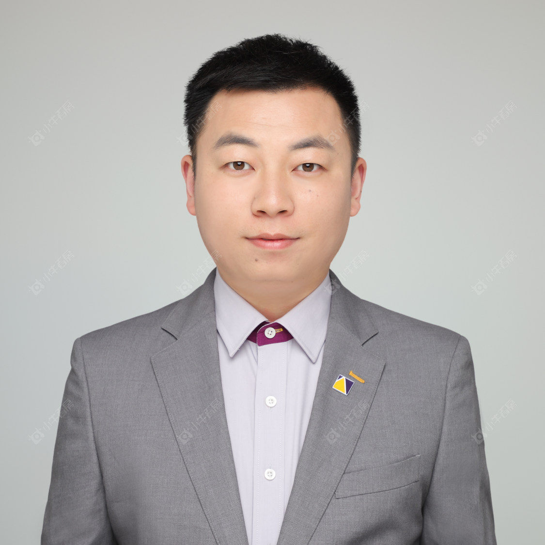 租房经纪人秦培臻