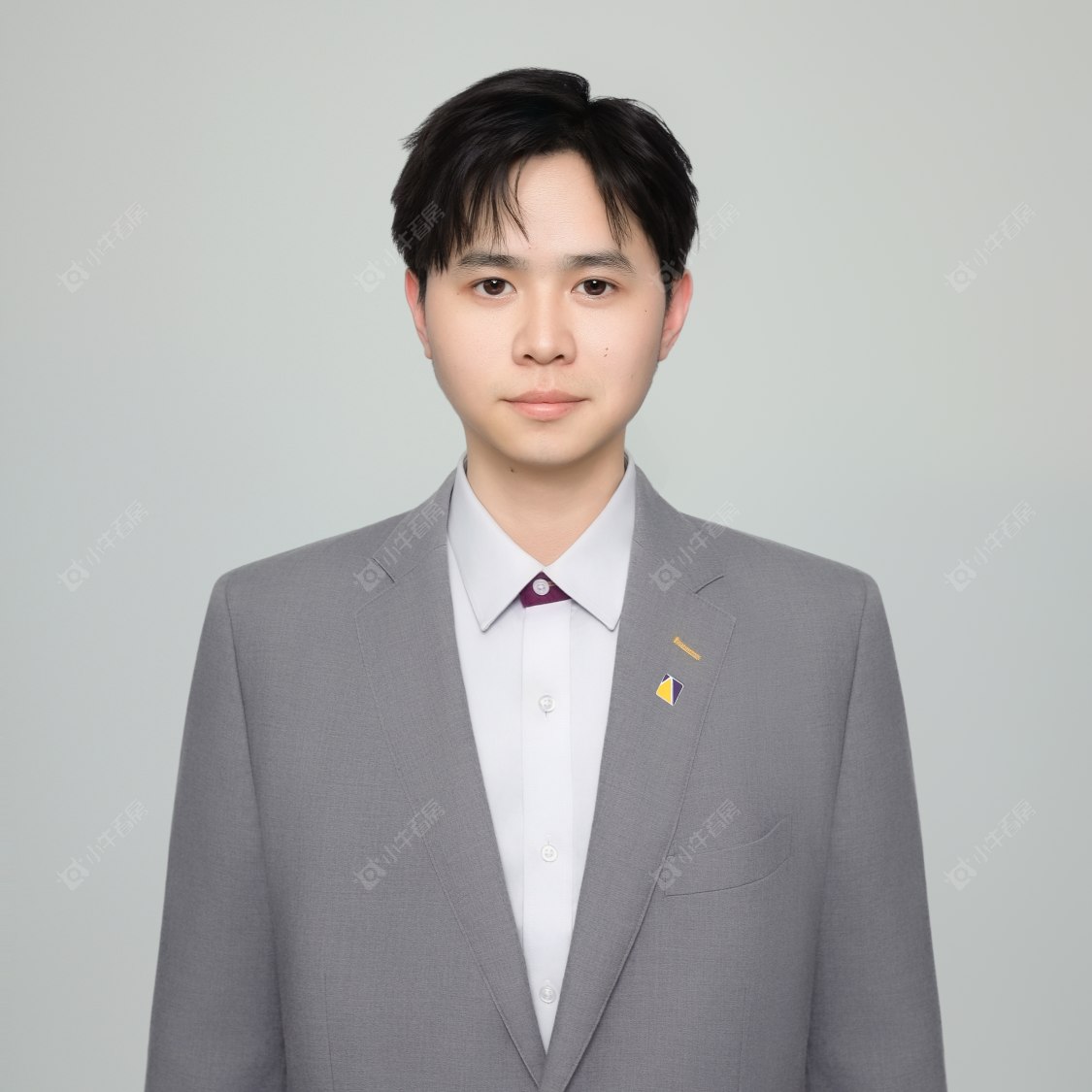 租房经纪人潘世恒