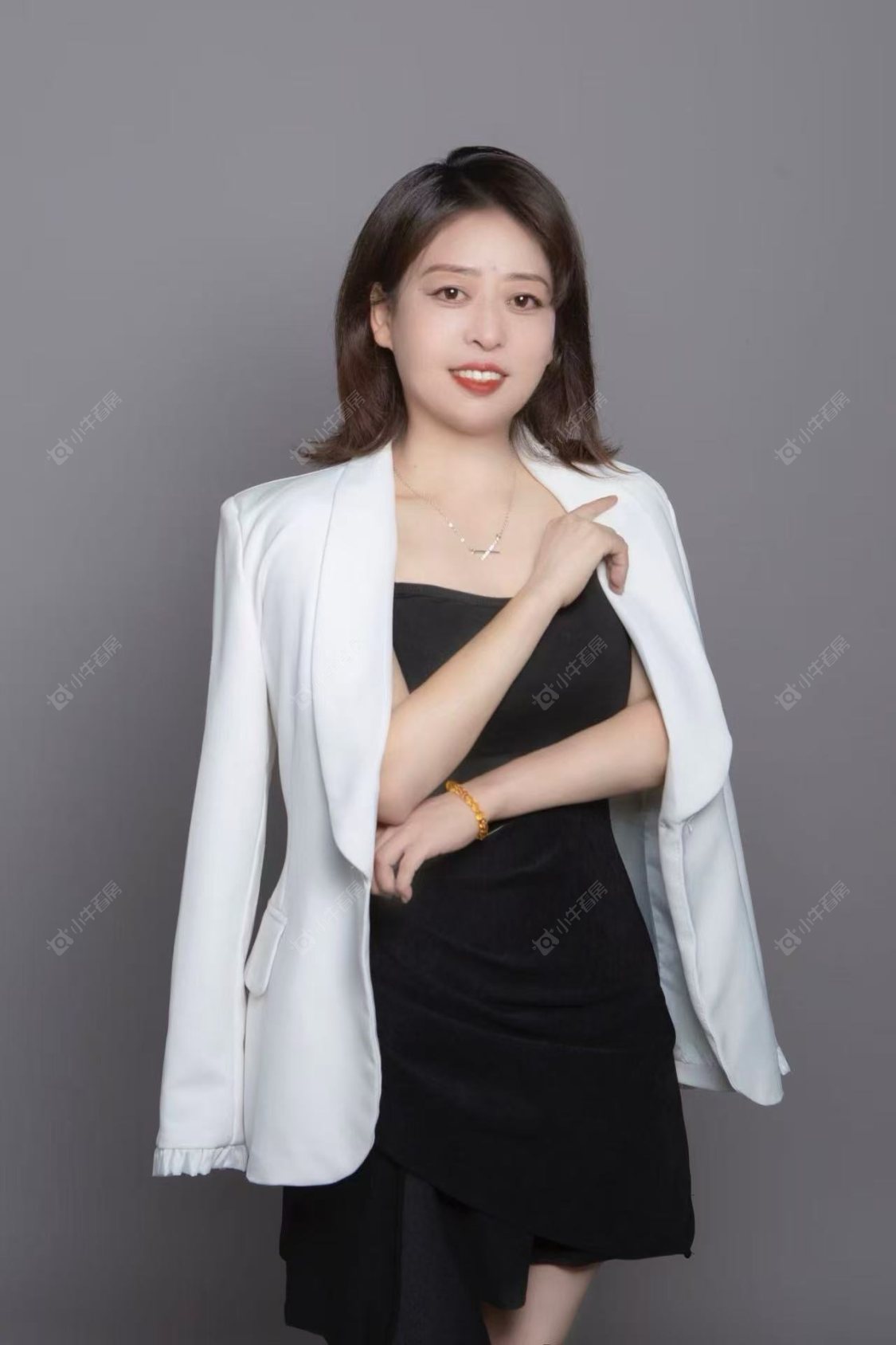 李伟红 二手经纪人李伟红