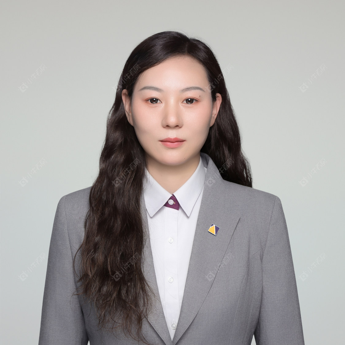 二手经纪人李方梅