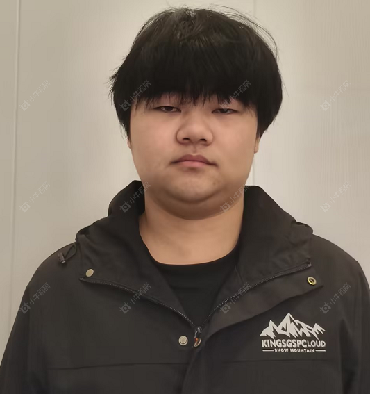 租房经纪人杨昊