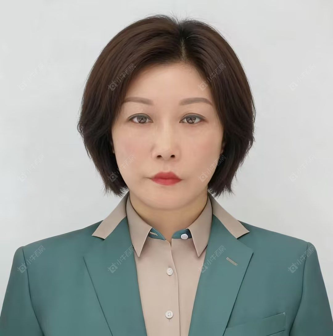 二手经纪人许敏