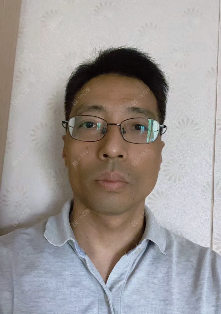 二手经纪人薛华强