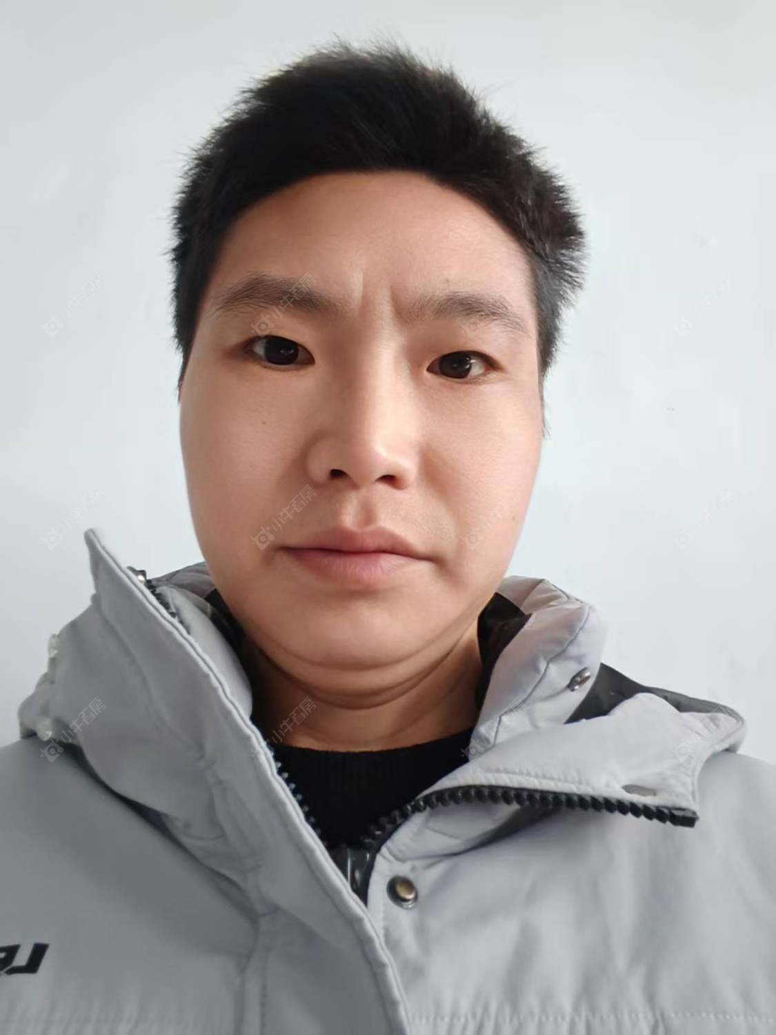 租房经纪人许蛟龙