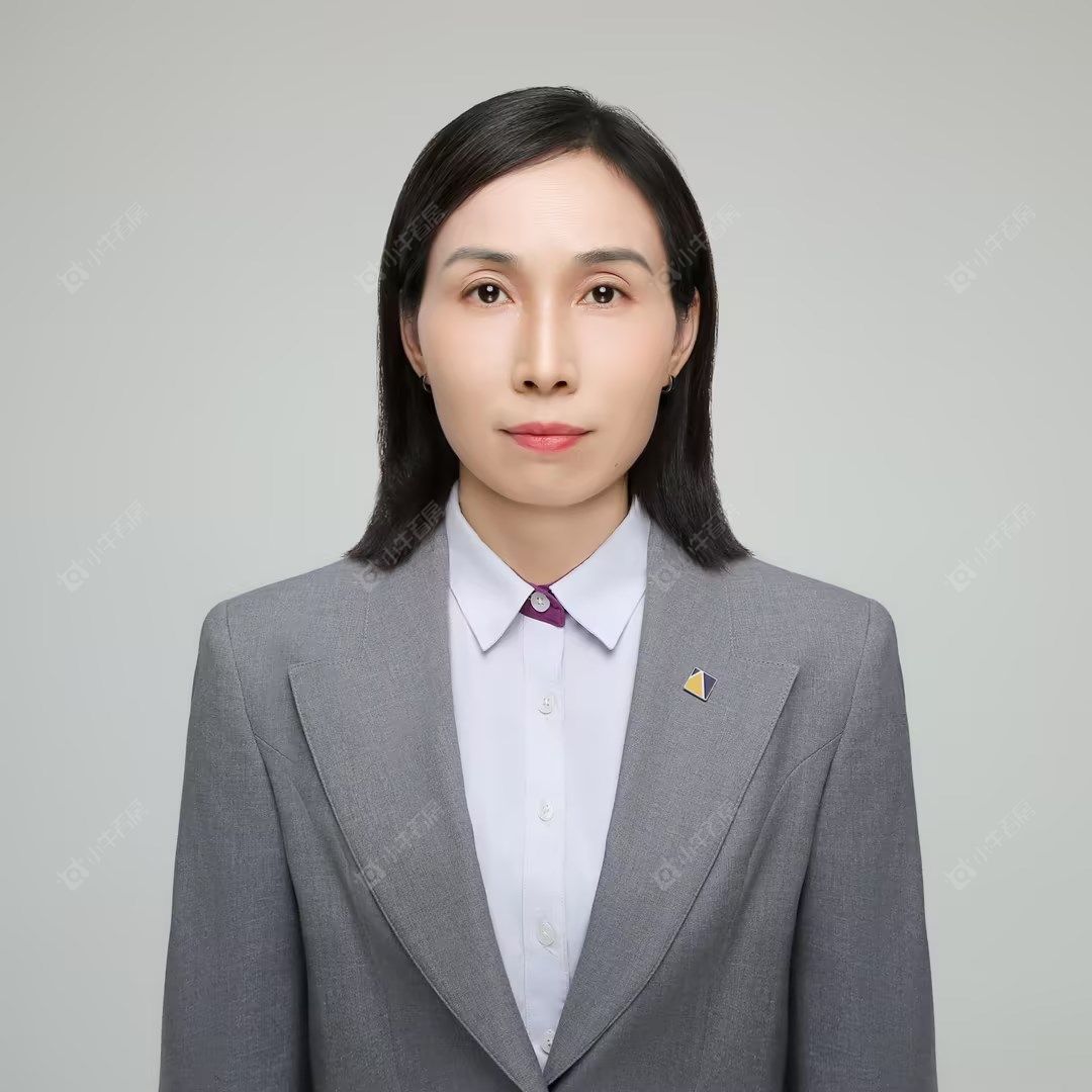 楼盘经纪人周建兰