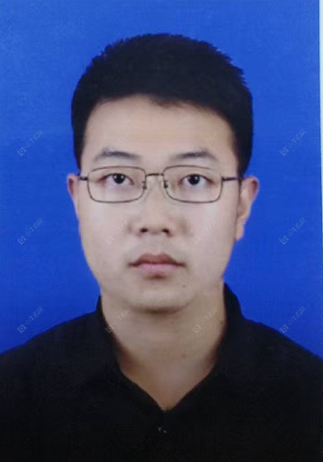 秦福南 租房经纪人秦福南