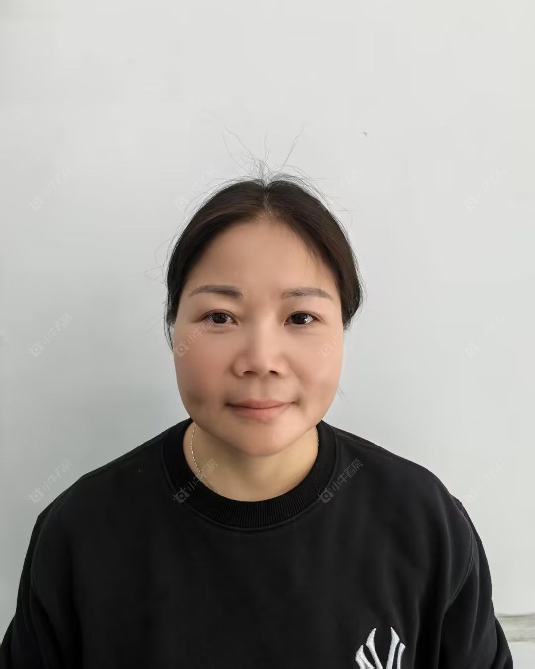 二手经纪人周建琴