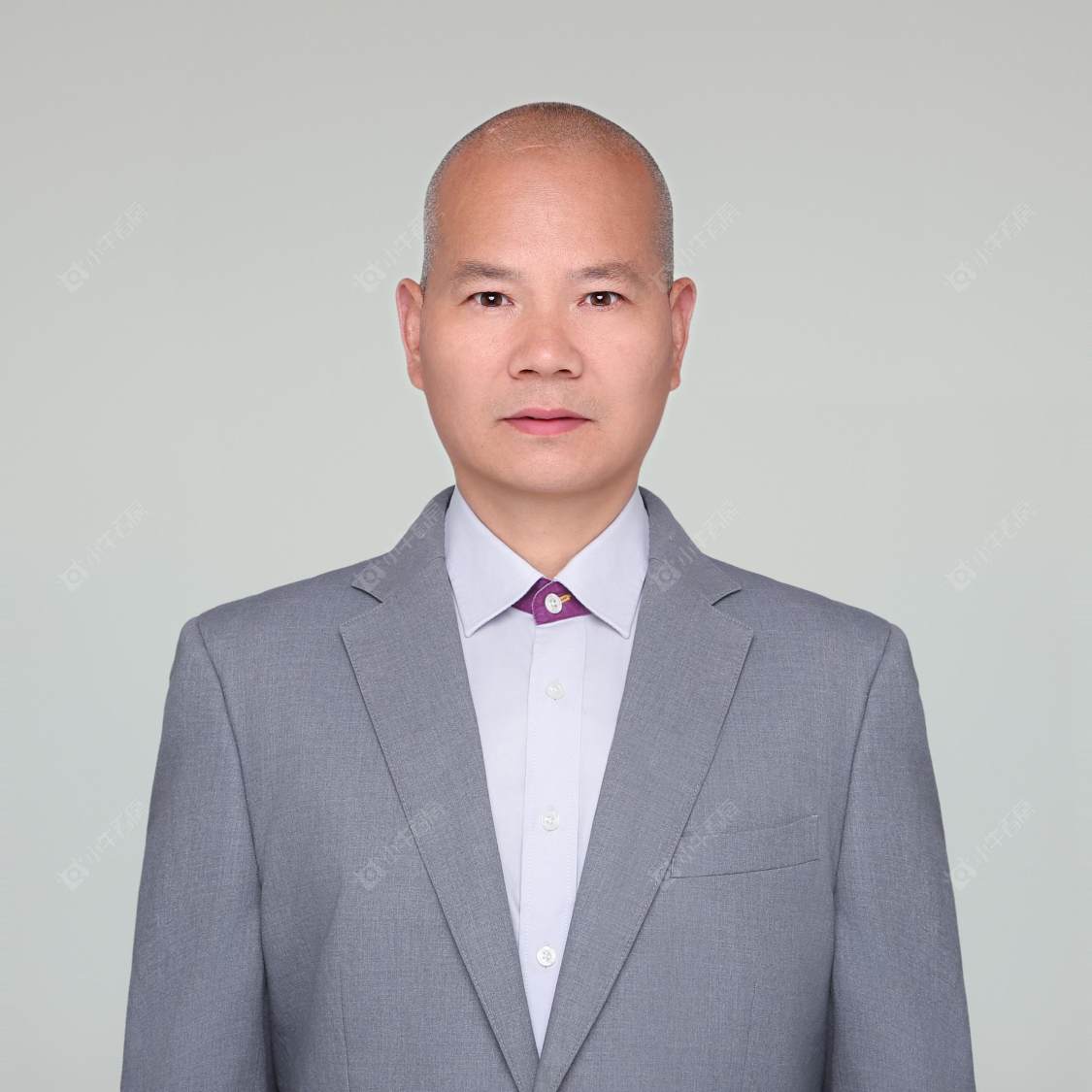 二手经纪人章杰祥