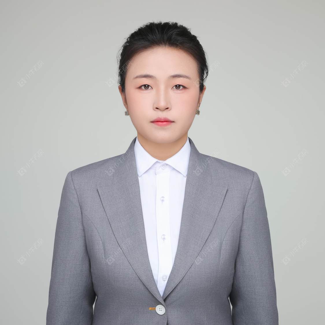 租房经纪人时东娥