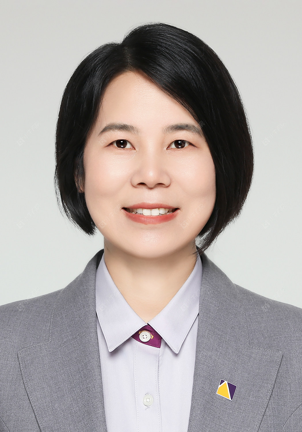 楼盘经纪人陈雪峰