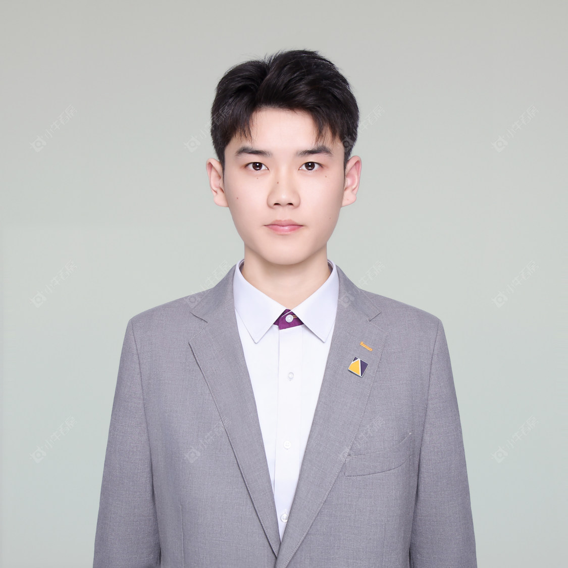 租房经纪人张津源