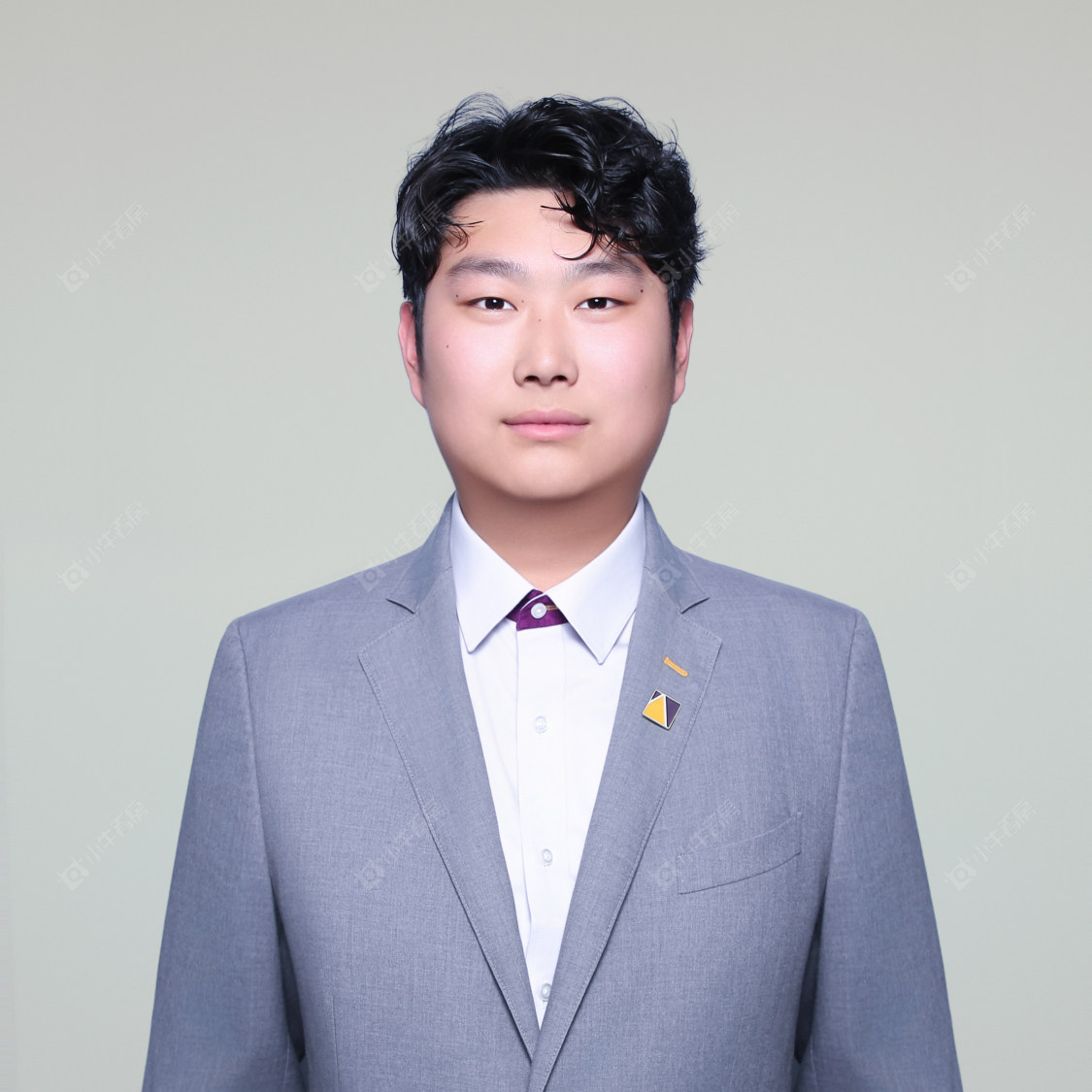 租房经纪人翁鸿颜