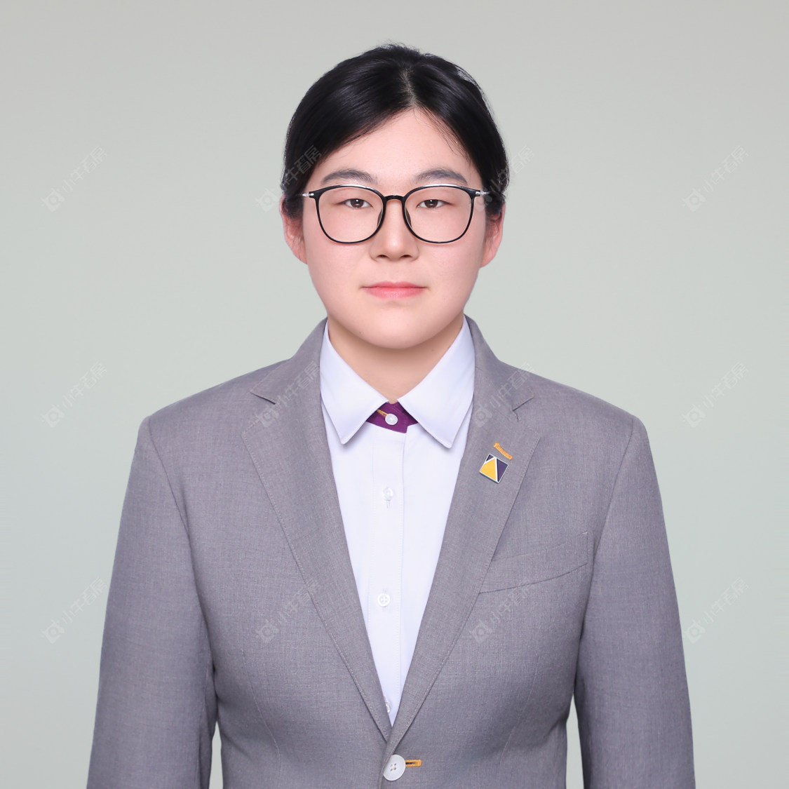 租房经纪人陆雯雅