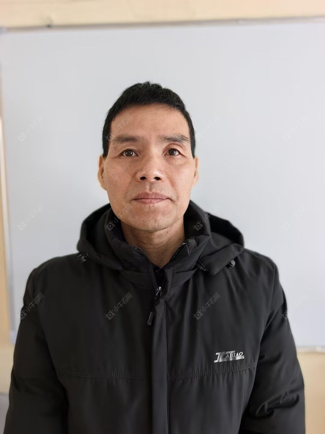 二手经纪人姚岳云