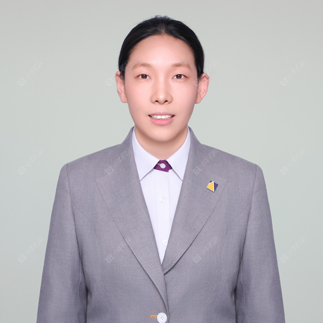 租房经纪人张成芳