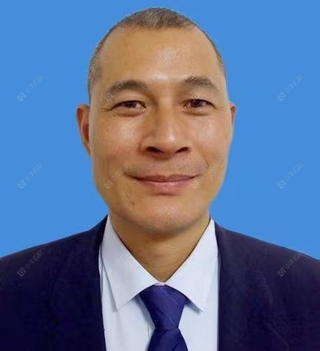 租房经纪人栾玉明