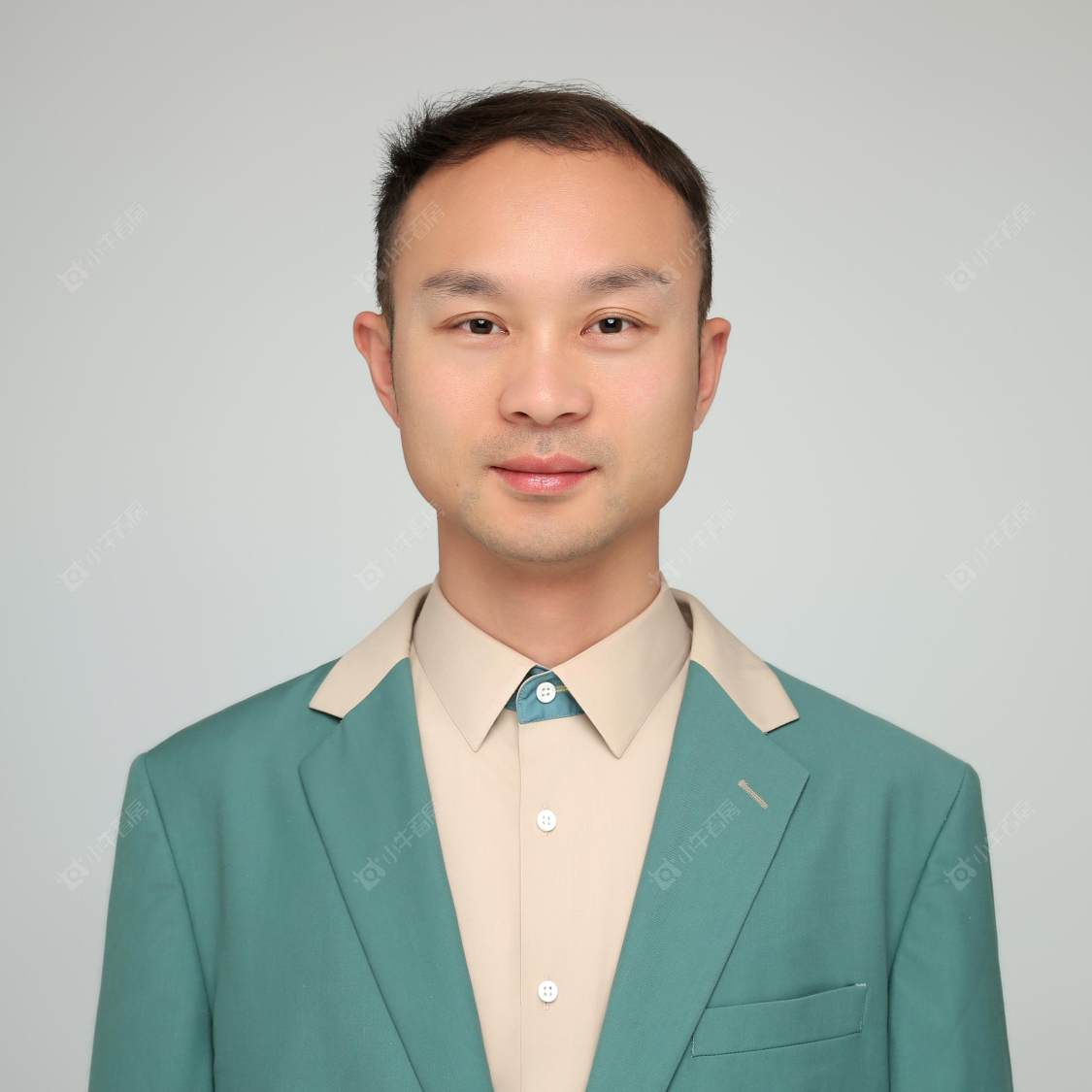 二手经纪人韦浩骏