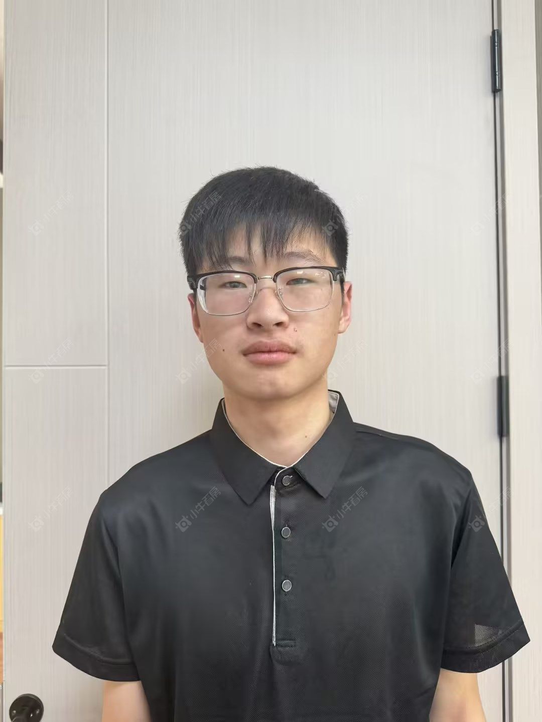 租房经纪人汤康达