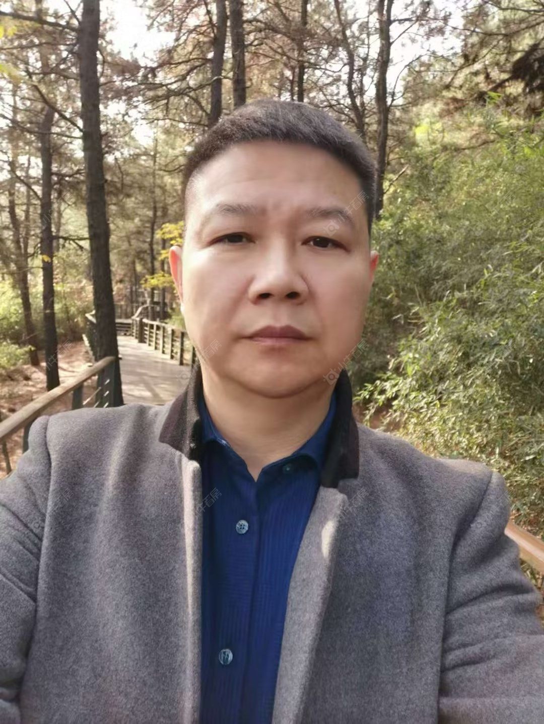 租房经纪人黄吕东