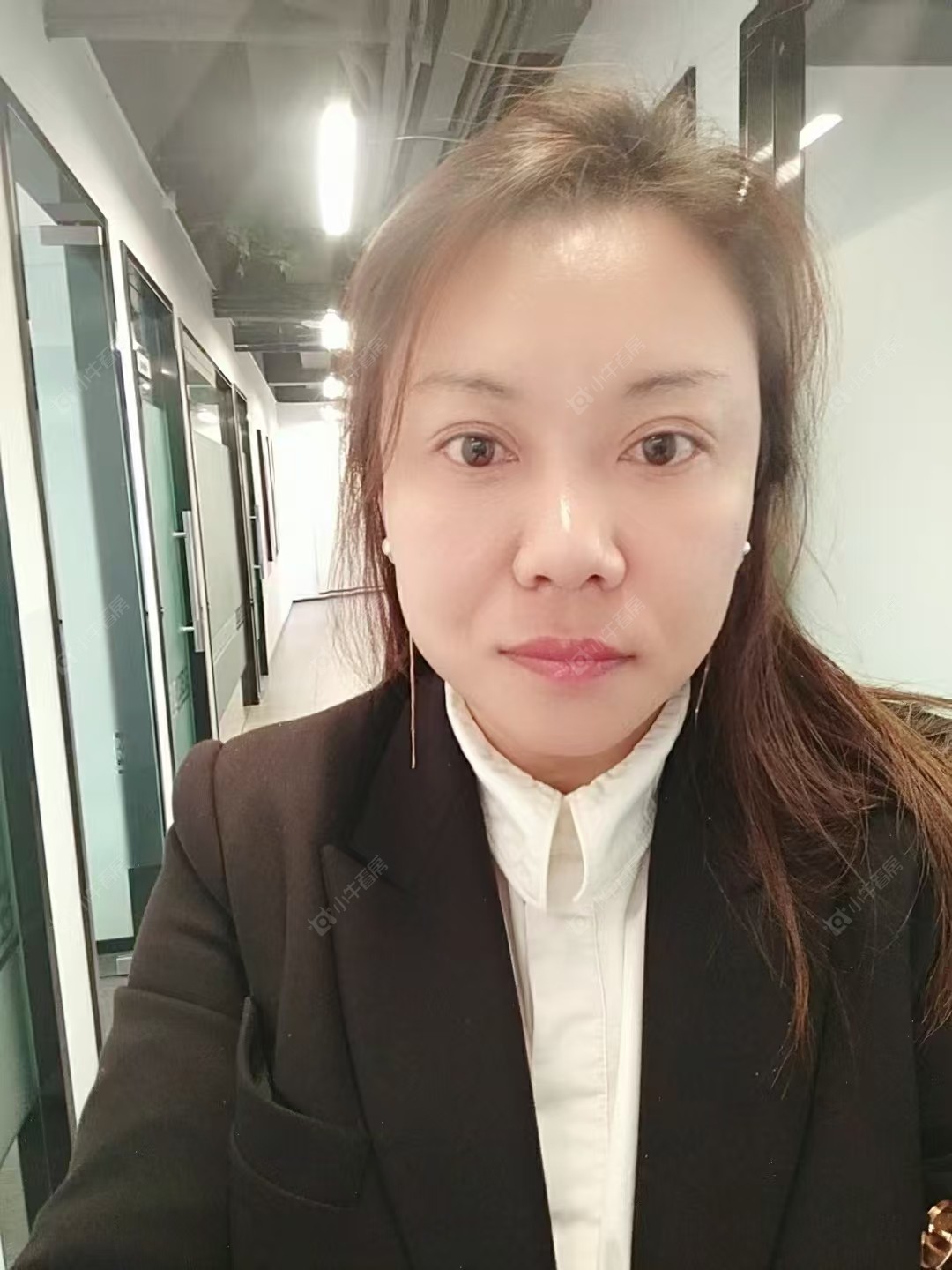 李霞 二手经纪人李霞