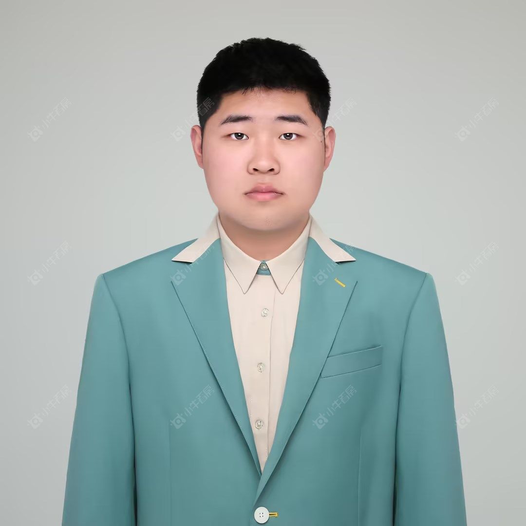 二手经纪人何鹏展