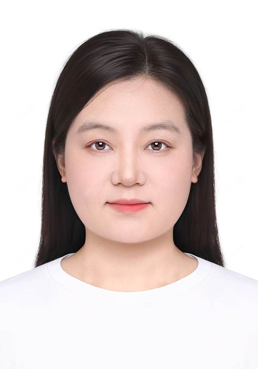 杨艳春 二手经纪人杨艳春