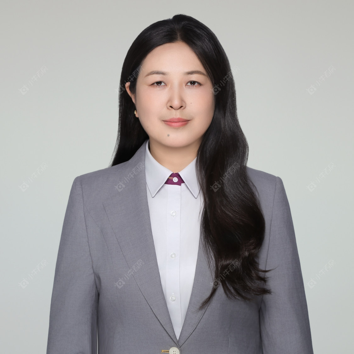 租房经纪人加亚玲