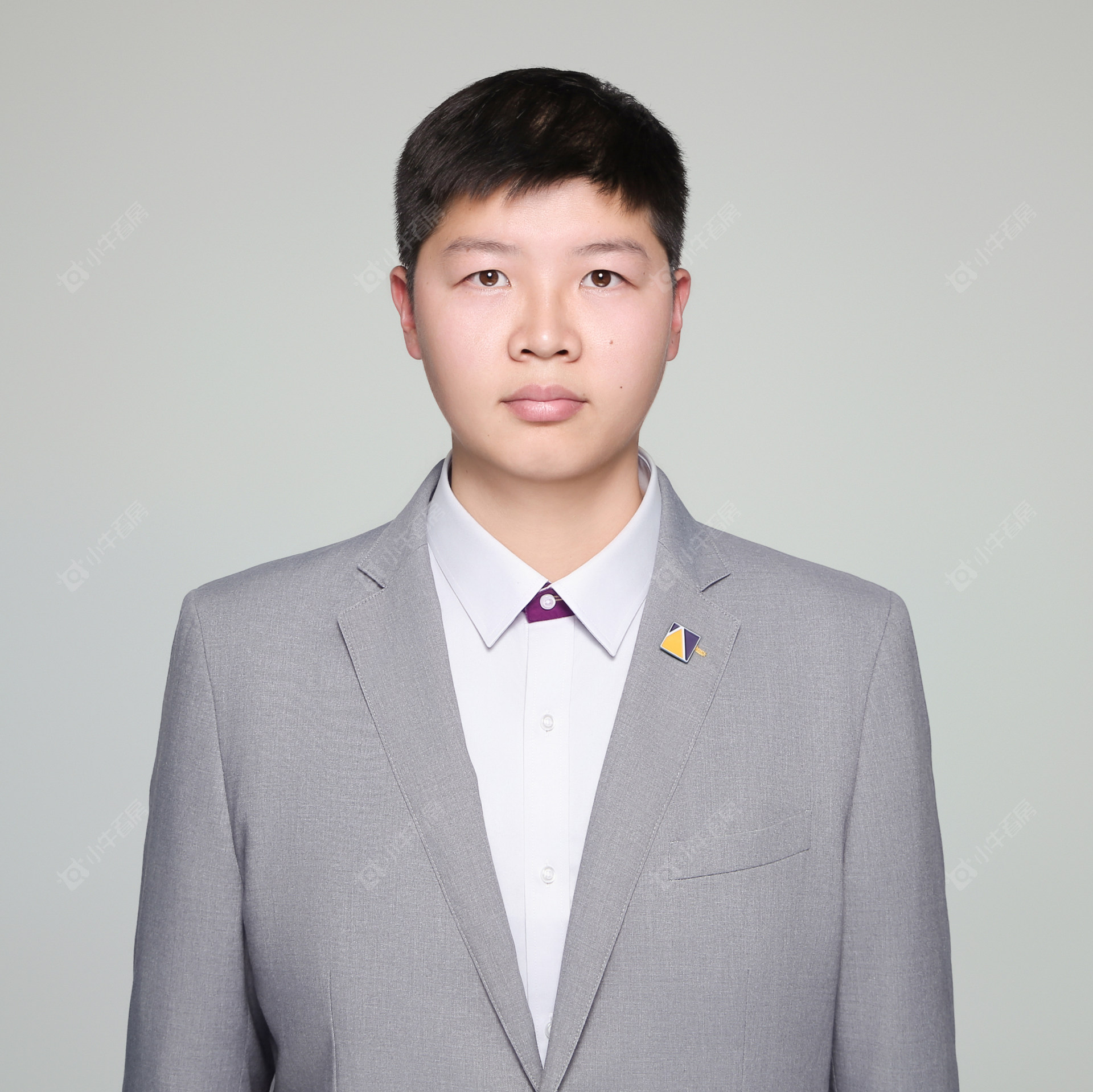 楼盘经纪人刘星