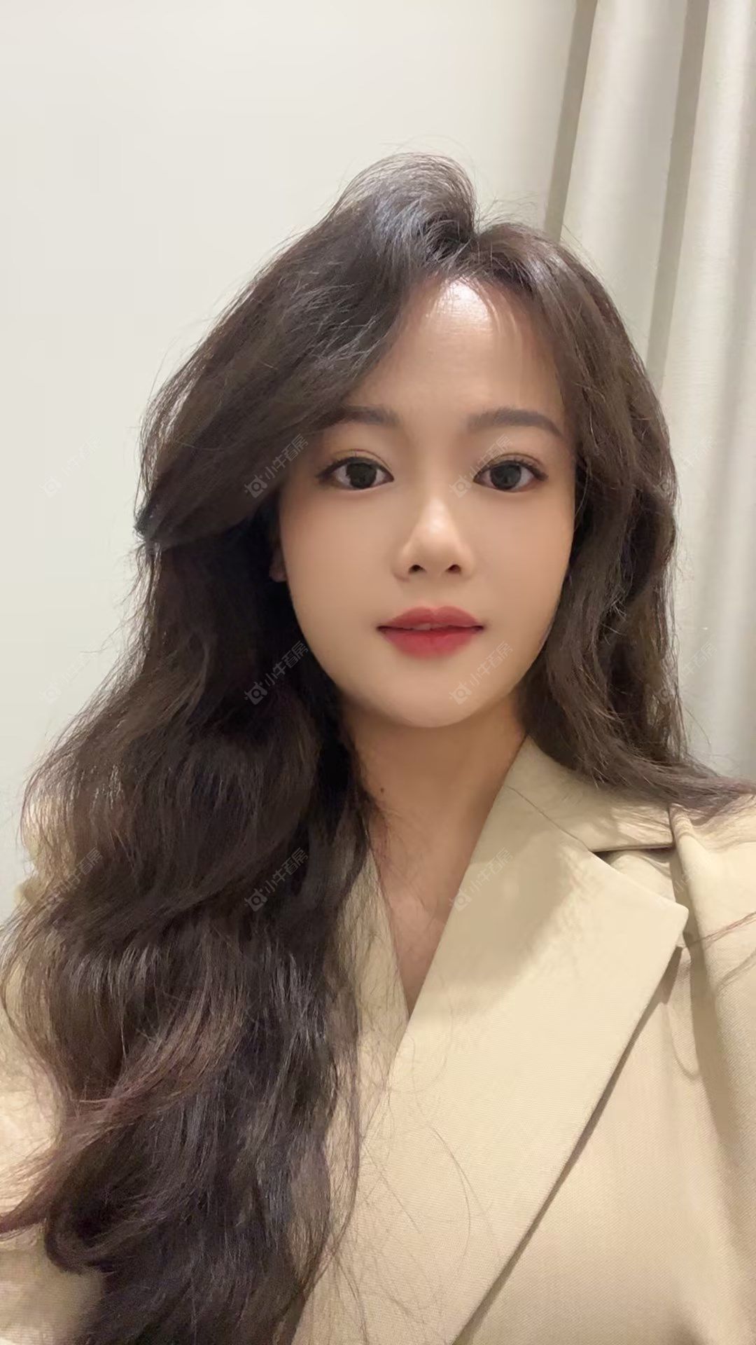 柴姝羽 二手经纪人柴姝羽