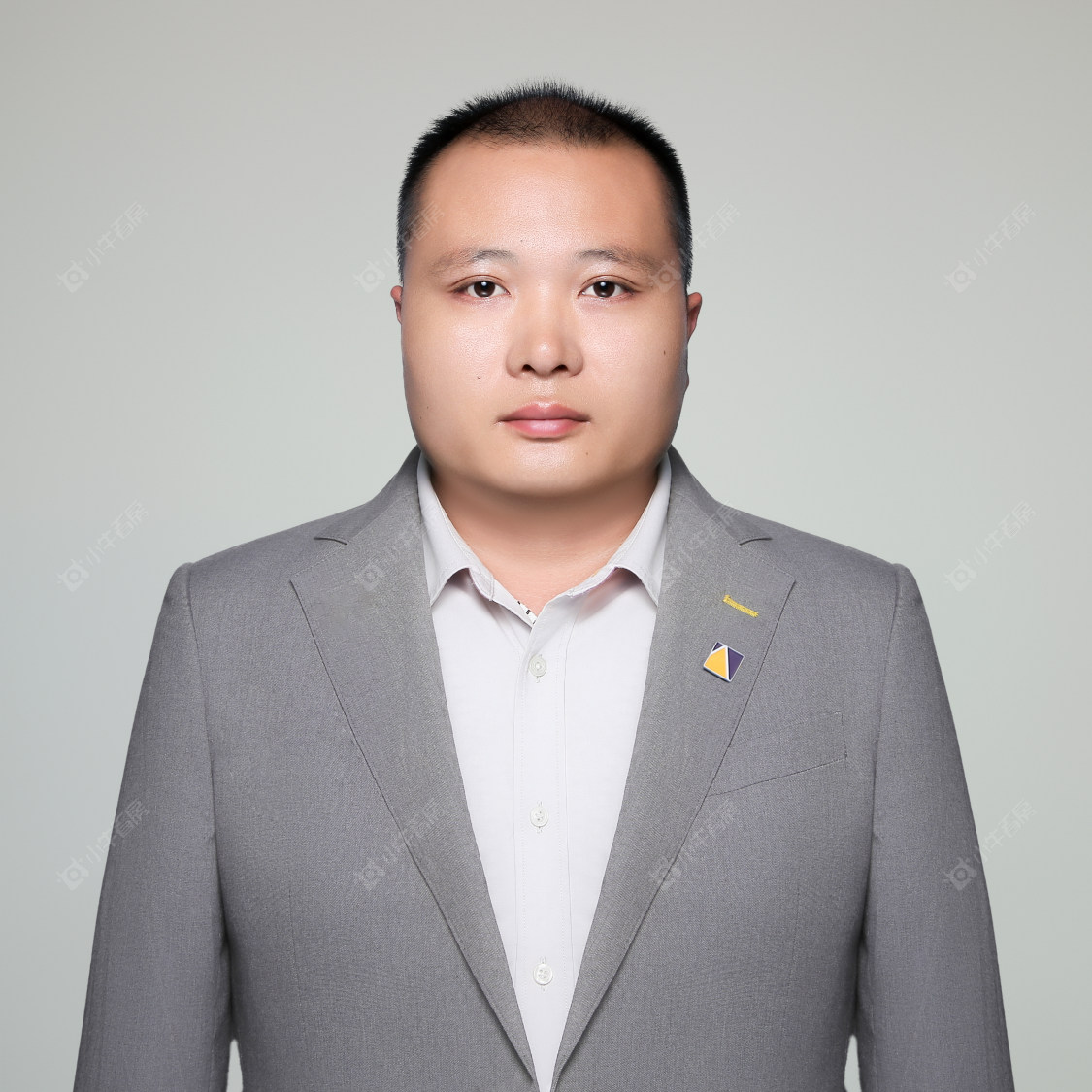 马艳磊 二手经纪人马艳磊